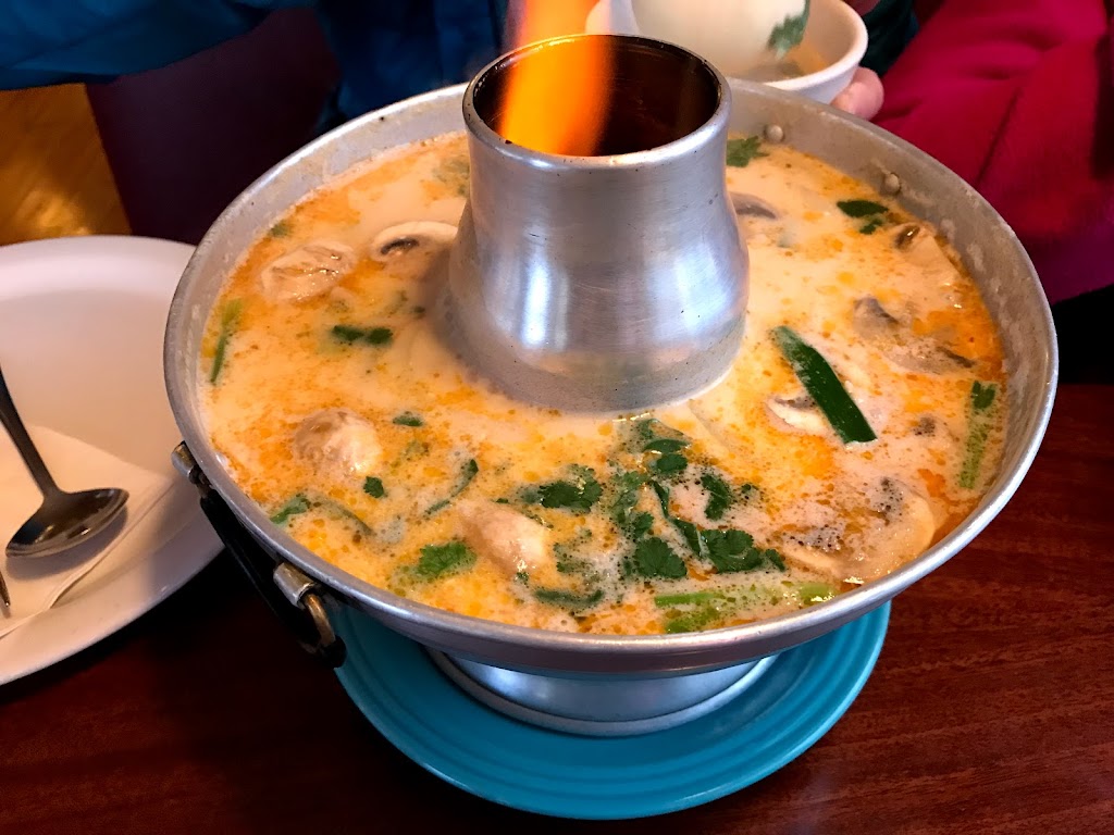 Best Thai | restaurant | 1437 NW U.S. 101, Lincoln City, OR 97367, USA | 5416141777 OR +1 541-614-1777