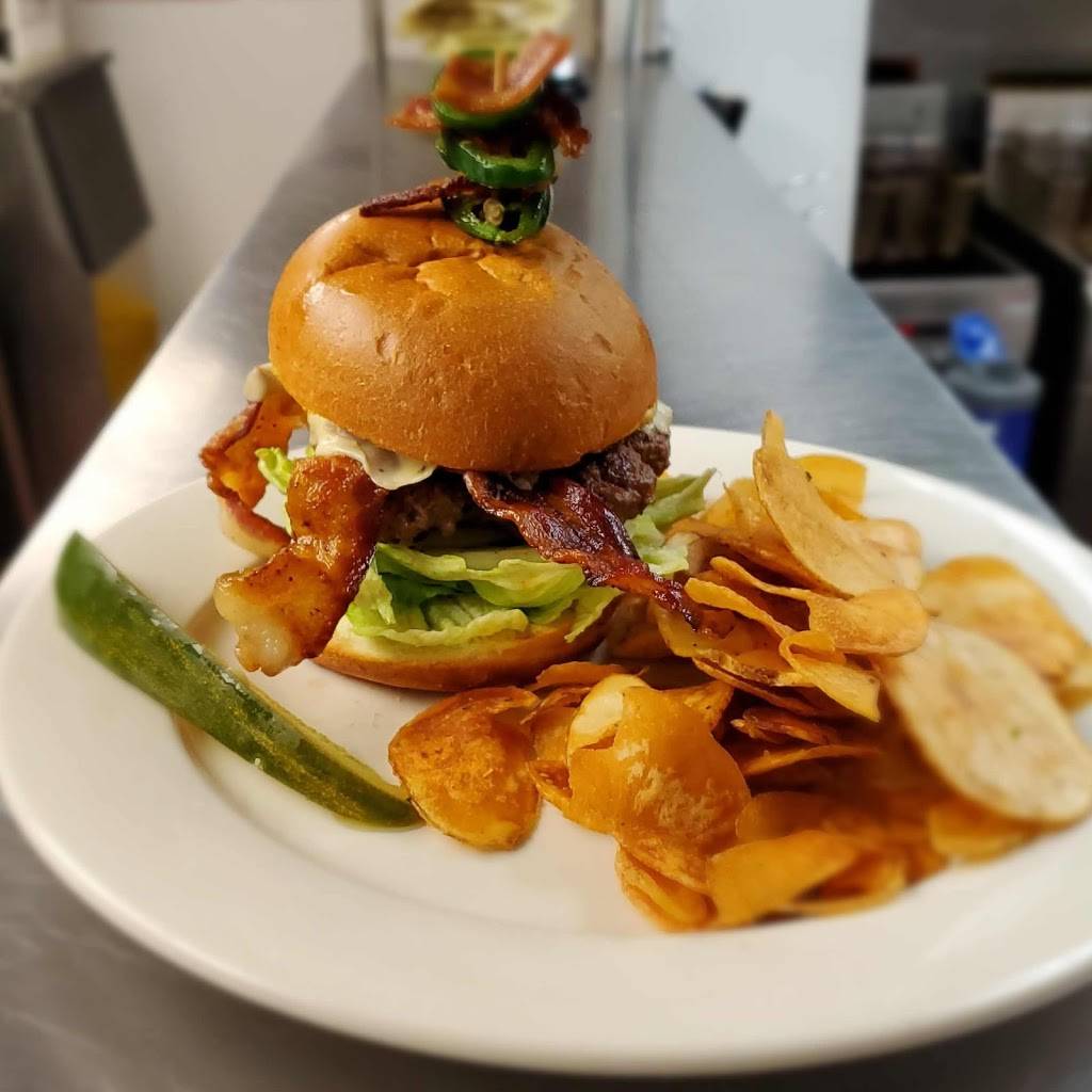 Amys Riverside Grill | restaurant | 1 Old Hwy 22, Clinton, NJ 08809, USA | 9083232173 OR +1 908-323-2173