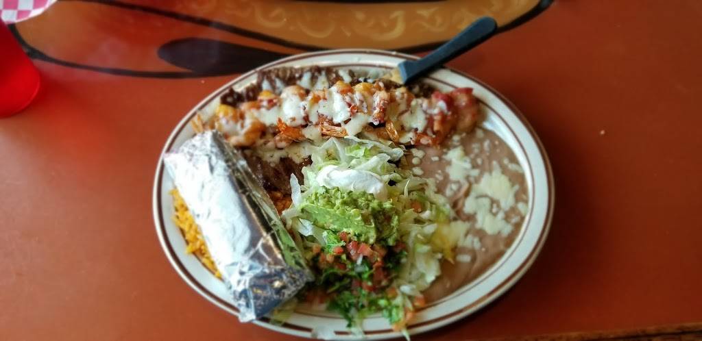 El Tapatio | restaurant | 3751 EP True Pkwy, West Des Moines, IA 50265, USA | 5152254007 OR +1 515-225-4007