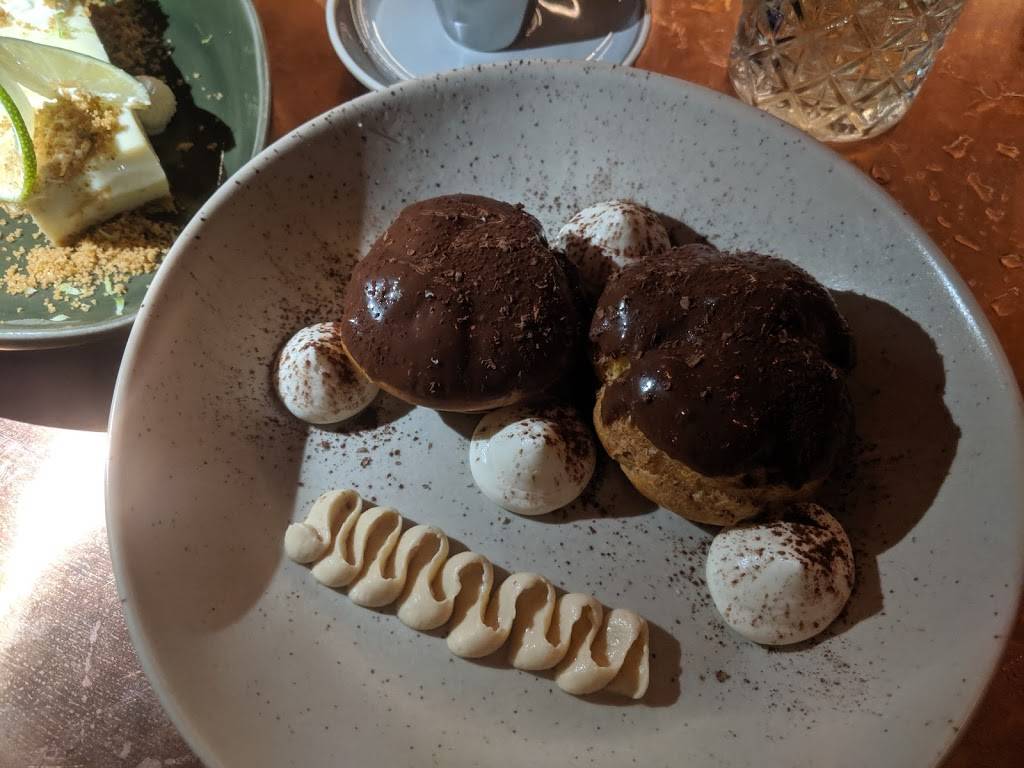 The Pier House | restaurant | 7 W Washington Blvd, Venice, CA 90291, USA | 3104391770 OR +1 310-439-1770