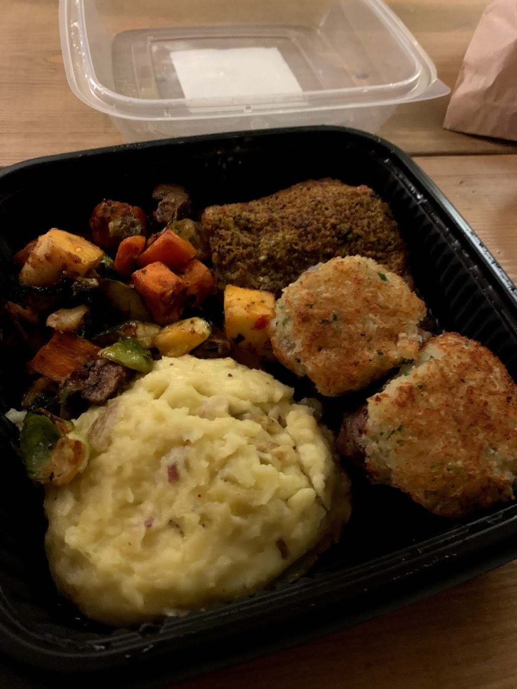 Coopers Hawk Winery & Restaurant | restaurant | 6731 Dempster St, Morton Grove, IL 60053, USA | 8474619991 OR +1 847-461-9991