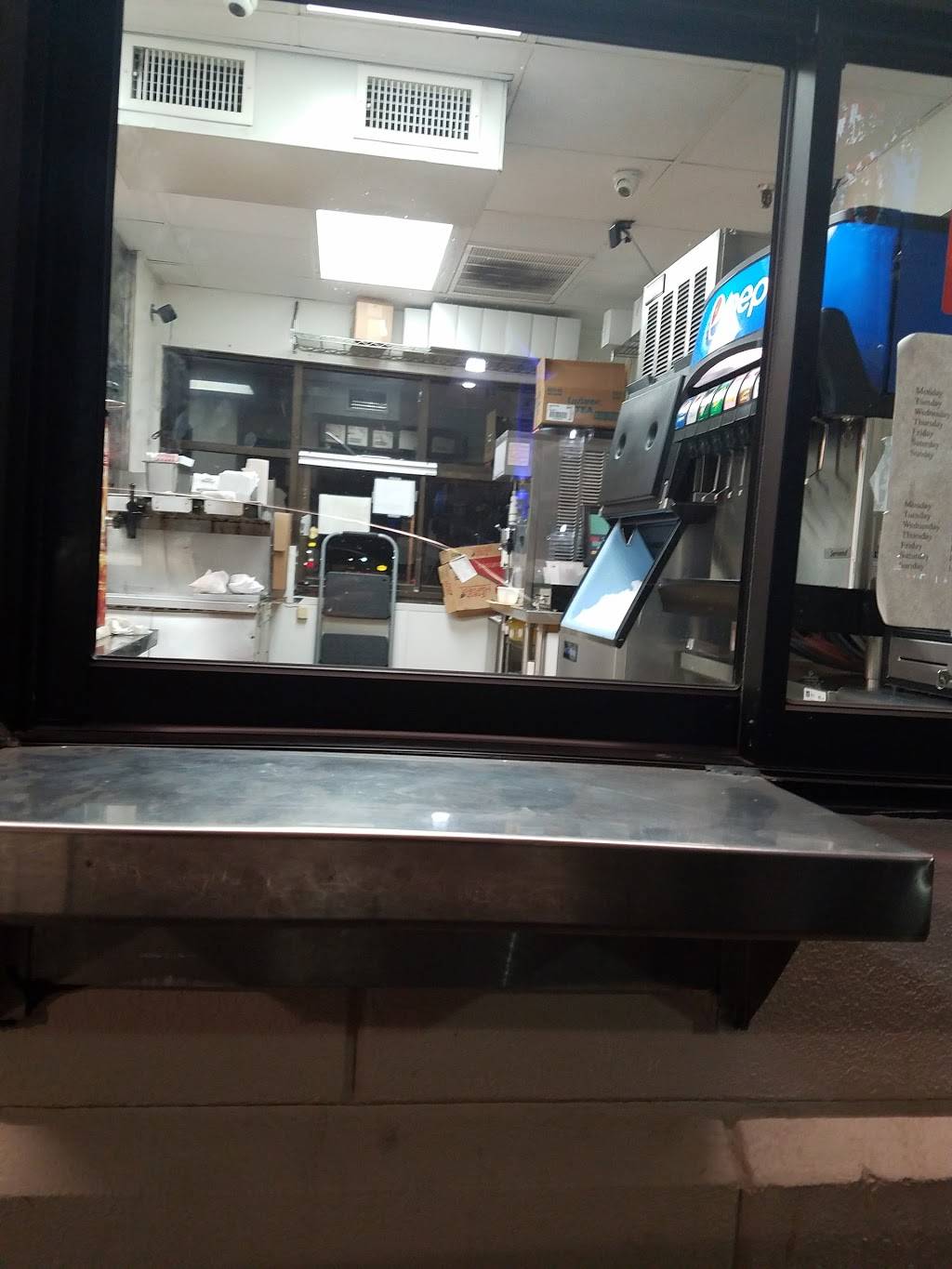 Burger Street | restaurant | 9180 Skillman St, Dallas, TX 75243, USA | 2143483127 OR +1 214-348-3127