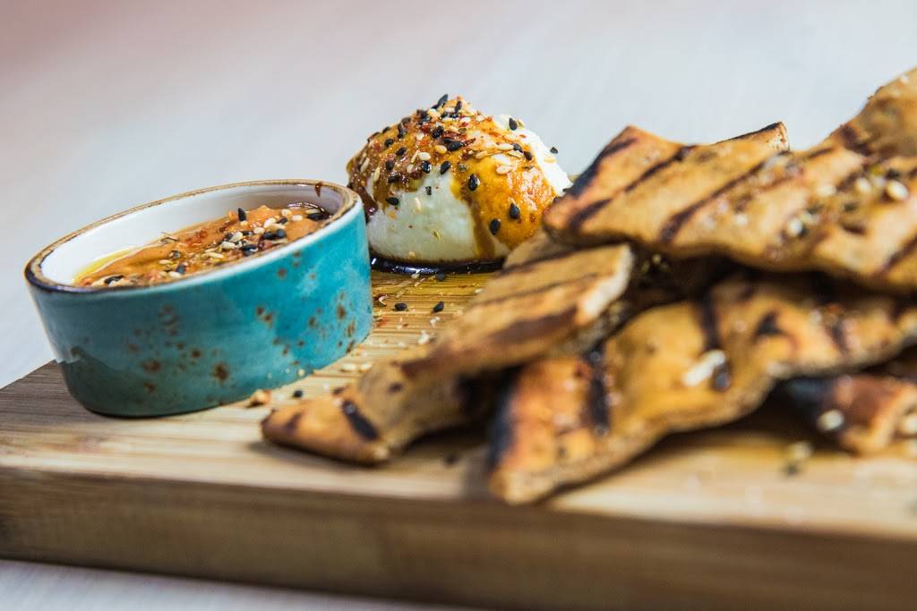 Bar Takito | restaurant | 201 N Morgan St, Chicago, IL 60607, USA | 3128889485 OR +1 312-888-9485