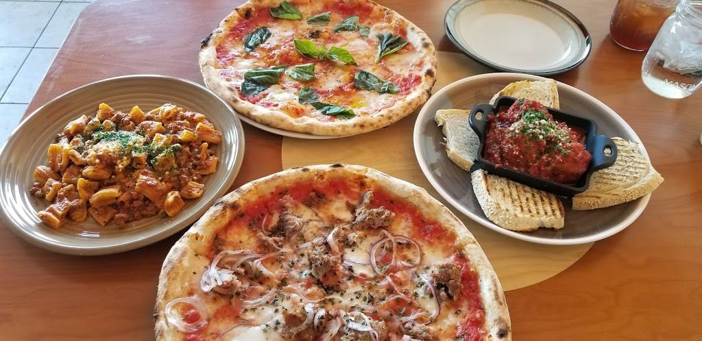 Casa Mia Sicilian Trattoria | restaurant | 619 Glendora Ave unit B, La Puente, CA 91744, USA | 6263634438 OR +1 626-363-4438