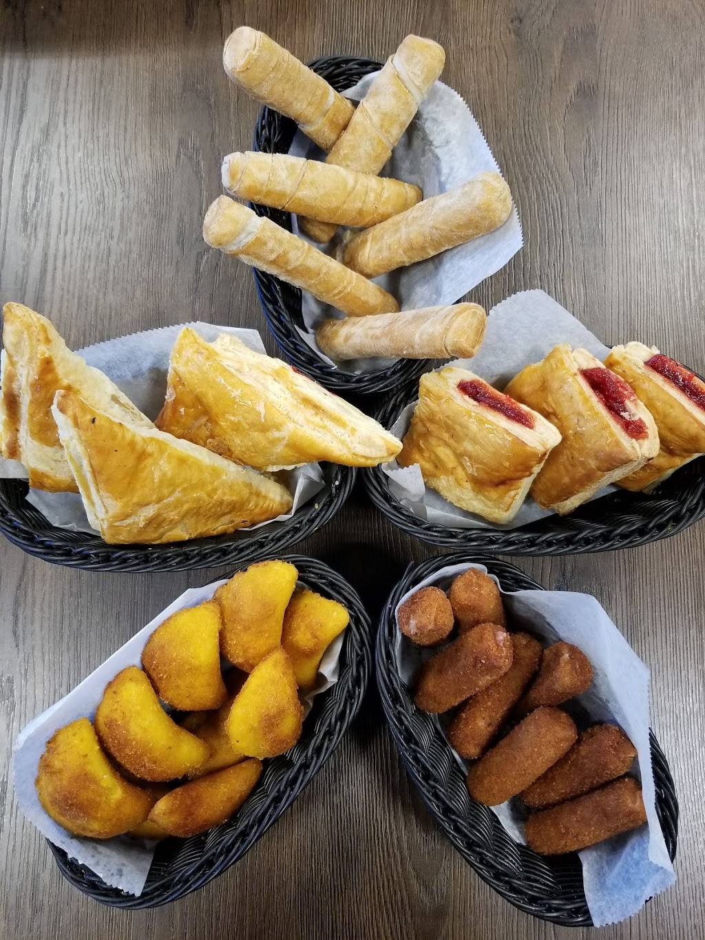 El Rinconcito Latino Killian | meal delivery | 9980 SW 104th St #2847, Miami, FL 33176, USA | 3053810164 OR +1 305-381-0164