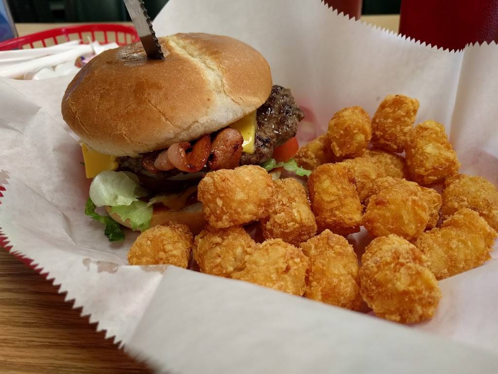 Whiteway Grill Restaurant | restaurant | 7317 US-19E, Roan Mountain, TN 37687, USA | 4237723026 OR +1 423-772-3026