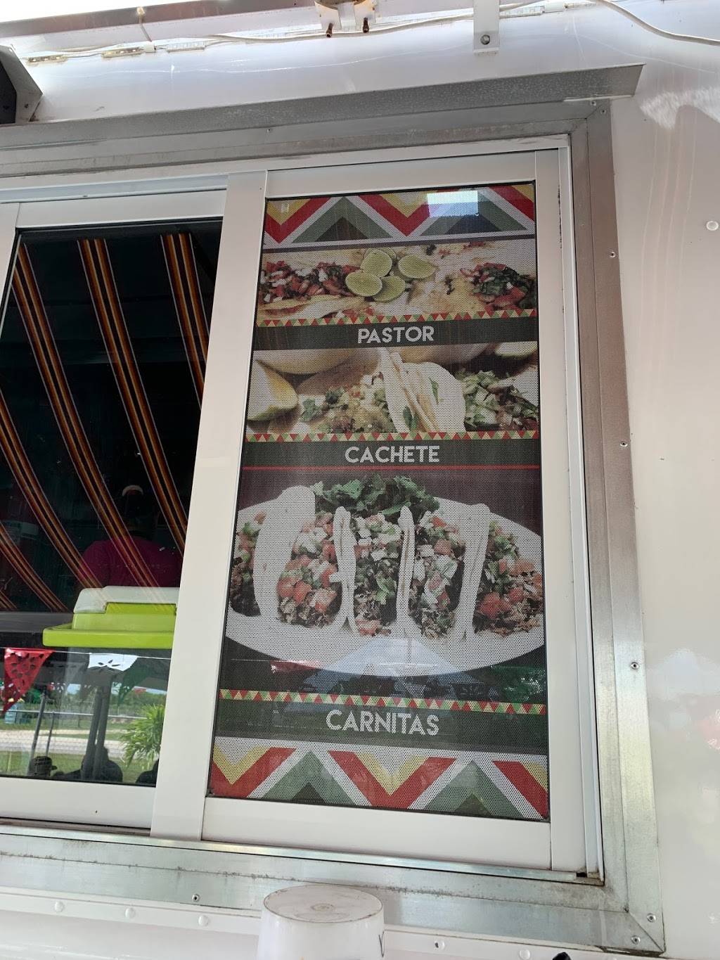 Taqueria 5 Hermanos Food Truck | restaurant | 27500, 27200 SW 177th Ave, Homestead, FL 33031, USA | 7863390698 OR +1 786-339-0698