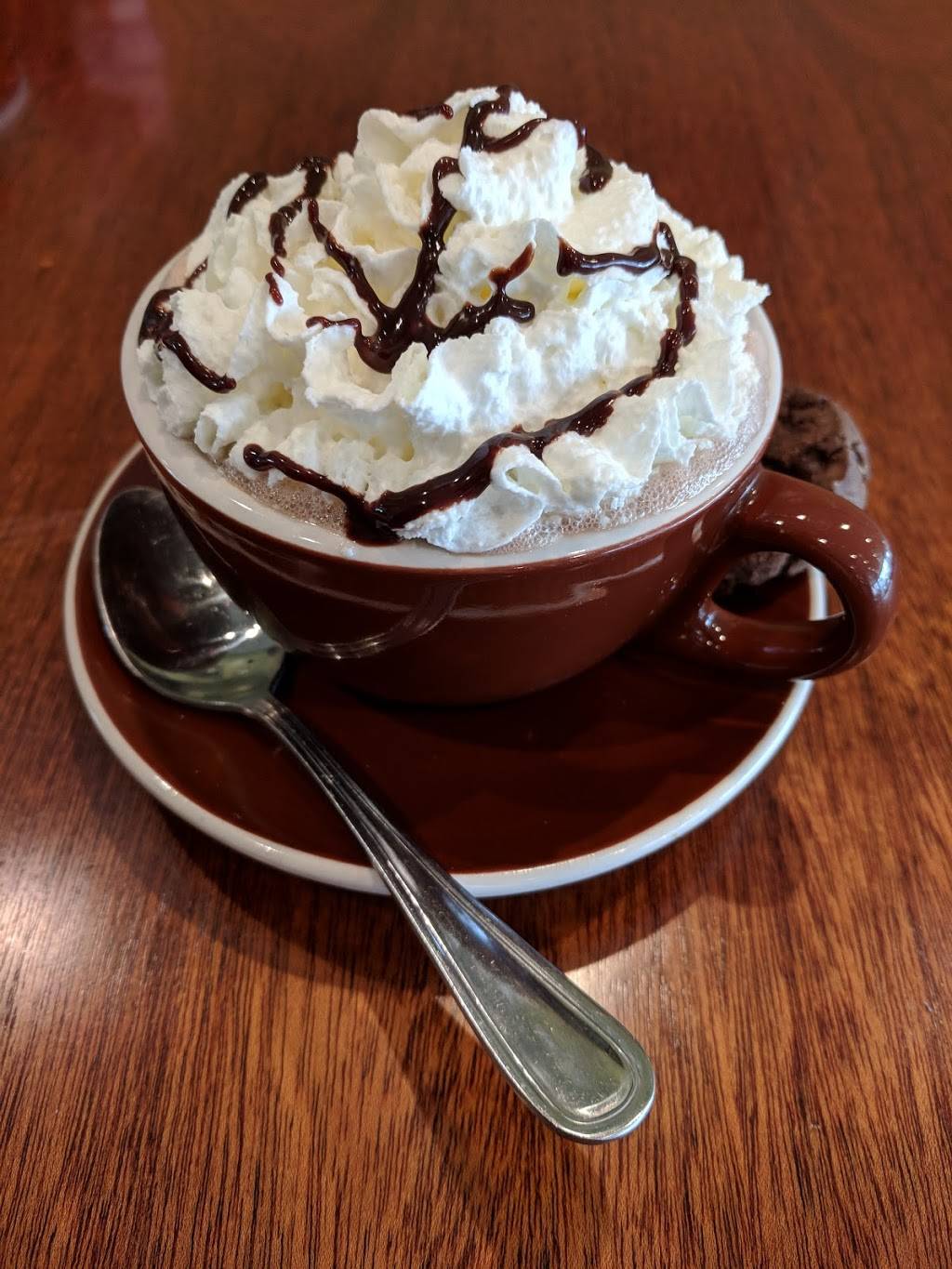 Café Shishco | restaurant | 15 Walnut Rd, South Hamilton, MA 01982, USA | 9784682135 OR +1 978-468-2135