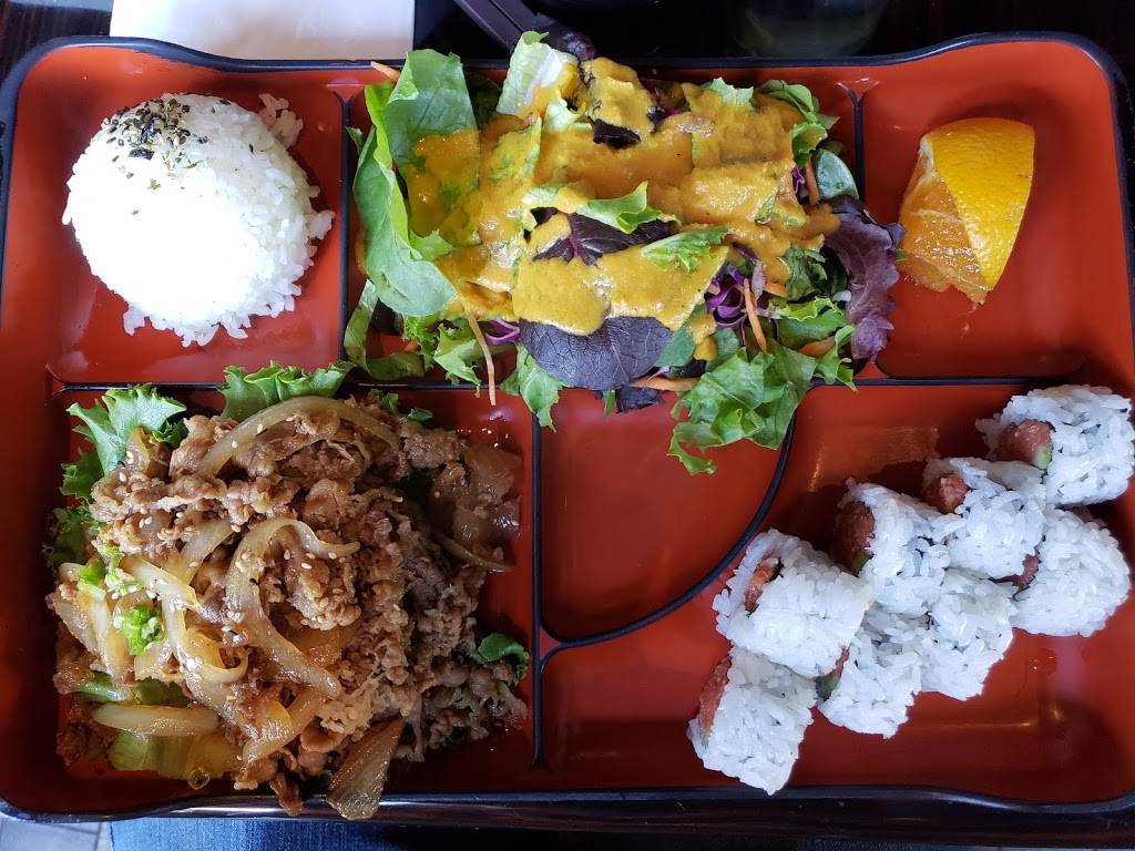 Starfish Sushi | restaurant | 5600 Wilshire Blvd, Los Angeles, CA 90036, USA | 3239335600 OR +1 323-933-5600