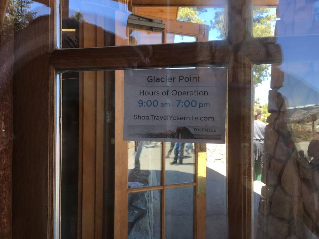 Glacier Point Gift Shop & Snack Stand | meal takeaway | Yosemite National Park, Glacier Point Rd, California 95389, USA | 2093721354 OR +1 209-372-1354