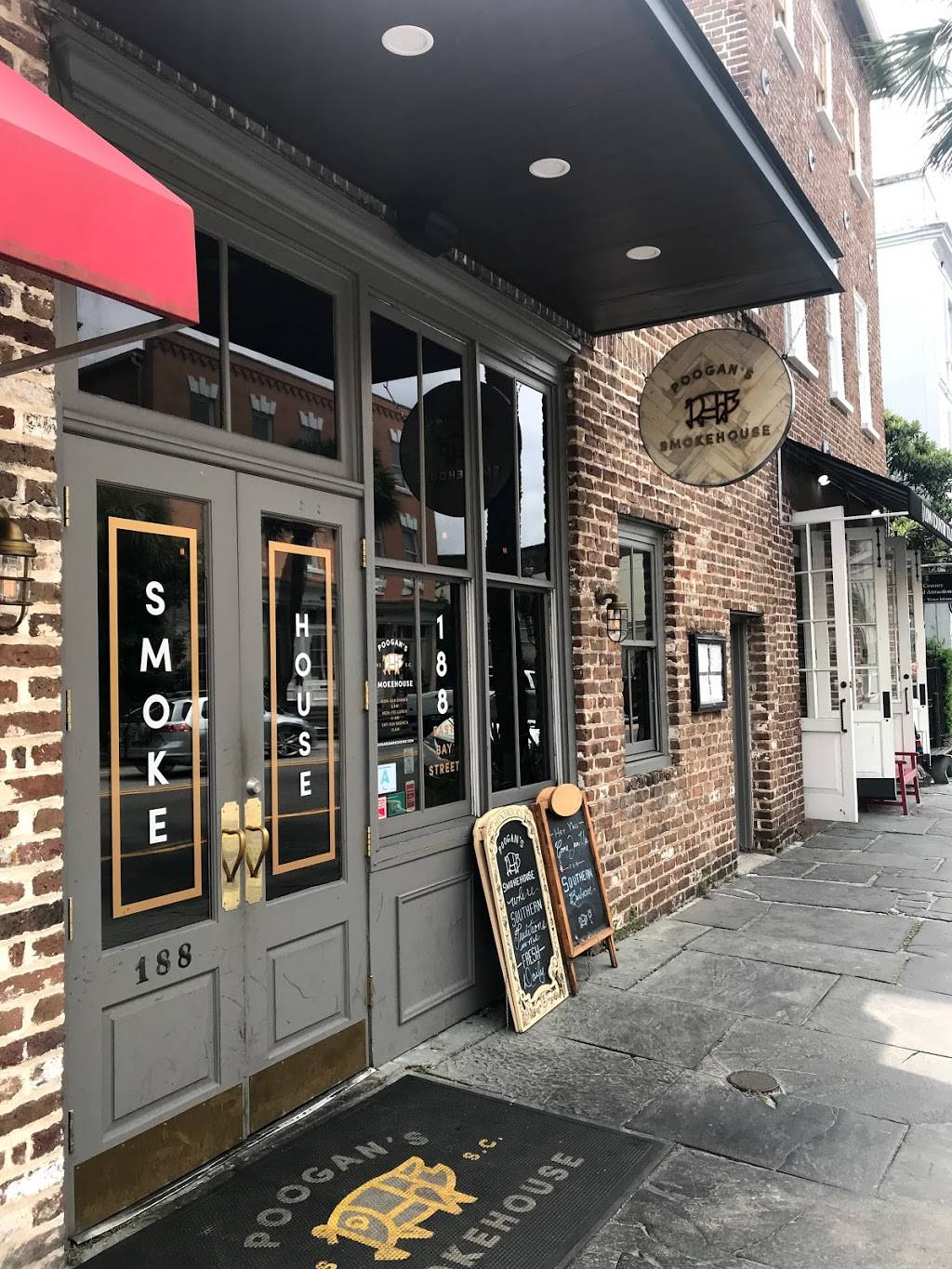 Poogans Smokehouse | restaurant | 188 E Bay St #201, Charleston, SC 29401, USA | 8435775665 OR +1 843-577-5665