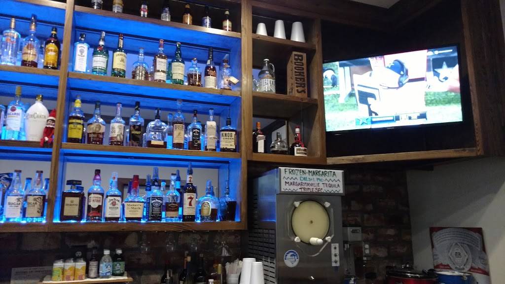 Court Street Cafe | restaurant | 805 Court St, Port Allen, LA 70767, USA | 2253304669 OR +1 225-330-4669