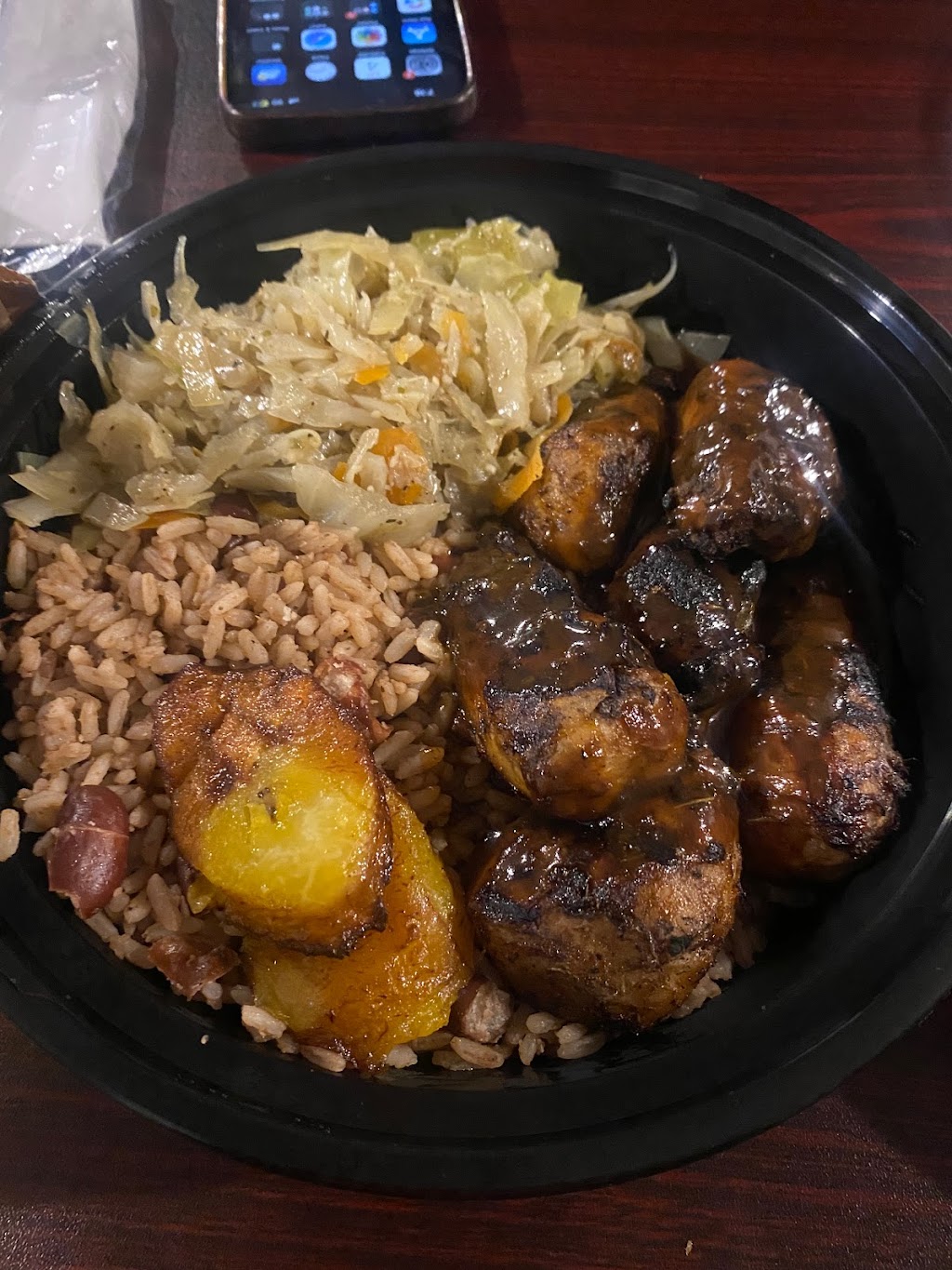 Diasporan Soul Jamaican & American Fusion | restaurant | 5525 Harford Rd, Baltimore, MD 21214, USA | 4107775020 OR +1 410-777-5020