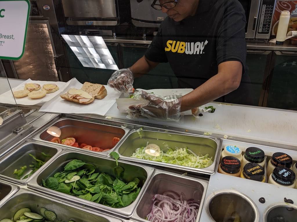 Subway Restaurants | restaurant | 6105 W Flamingo Rd Suite A, Las Vegas, NV 89103, USA | 7022206731 OR +1 702-220-6731