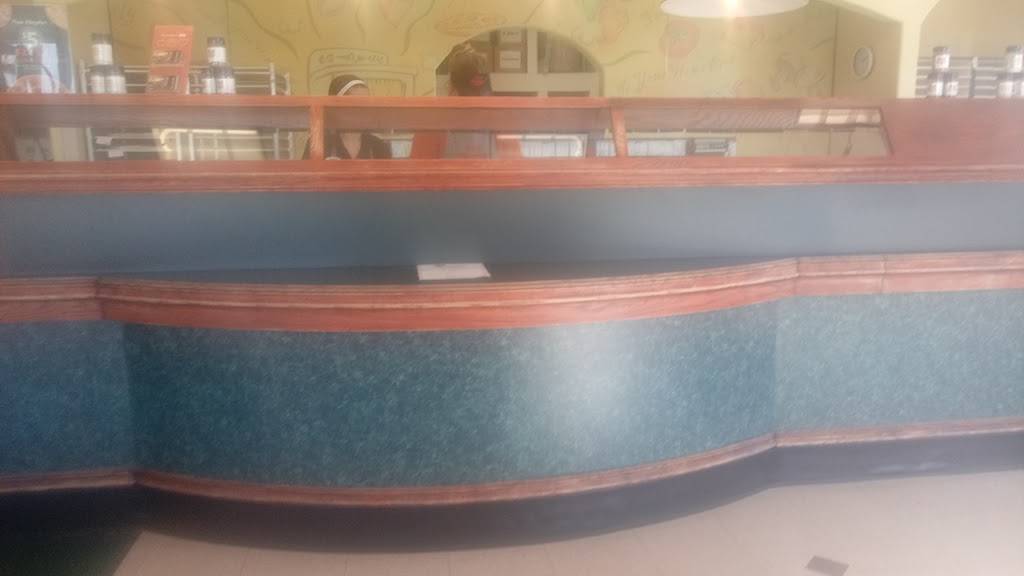 Papa Murphys Take N Bake Pizza | meal takeaway | 3830 S Moorland Rd, New Berlin, WI 53151, USA | 2627870577 OR +1 262-787-0577