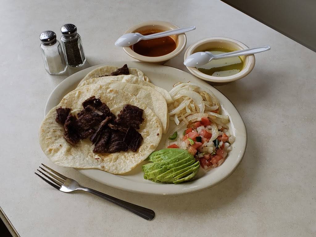 El Tapatio De Jalisco | meal delivery | 5527 Babcock Rd, San Antonio, TX 78240, USA | 2106908612 OR +1 210-690-8612