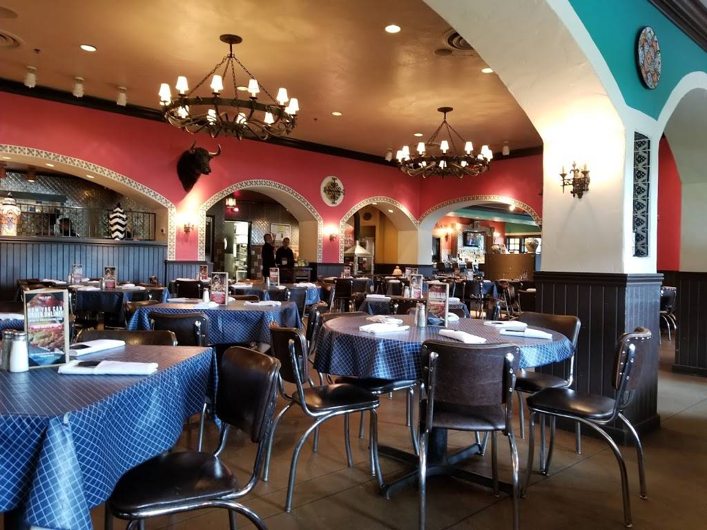 Uncle Julios Mexican From Scratch | restaurant | 2360 Fountain Square Dr, Lombard, IL 60148, USA | 6307059260 OR +1 630-705-9260