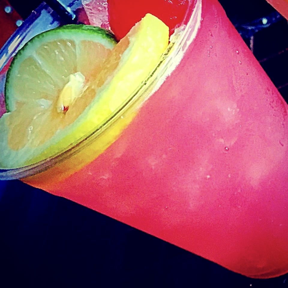 Vibez on H Street | restaurant | 1378 H St NE, Washington, DC 20002, USA | 2028539962 OR +1 202-853-9962