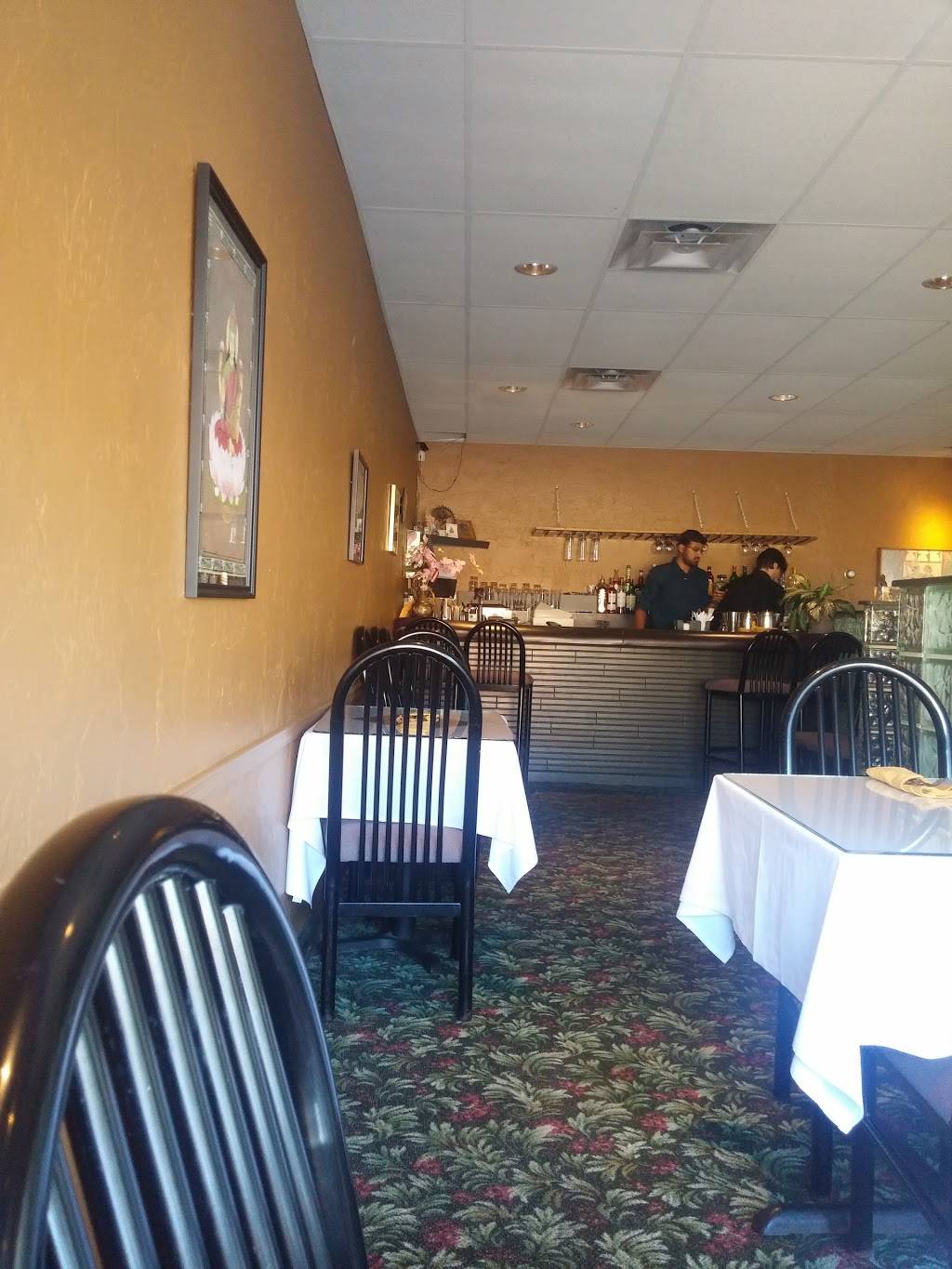 Cafe Tandoor | restaurant | 2096 S Taylor Rd, Cleveland, OH 44118, USA | 2163718500 OR +1 216-371-8500