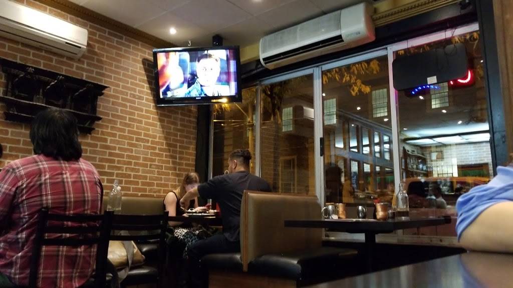 Himalayan Kitchen | restaurant | 1526 Queen St W, Toronto, ON M6R 1A4, Canada | 4165364138 OR +1 416-536-4138