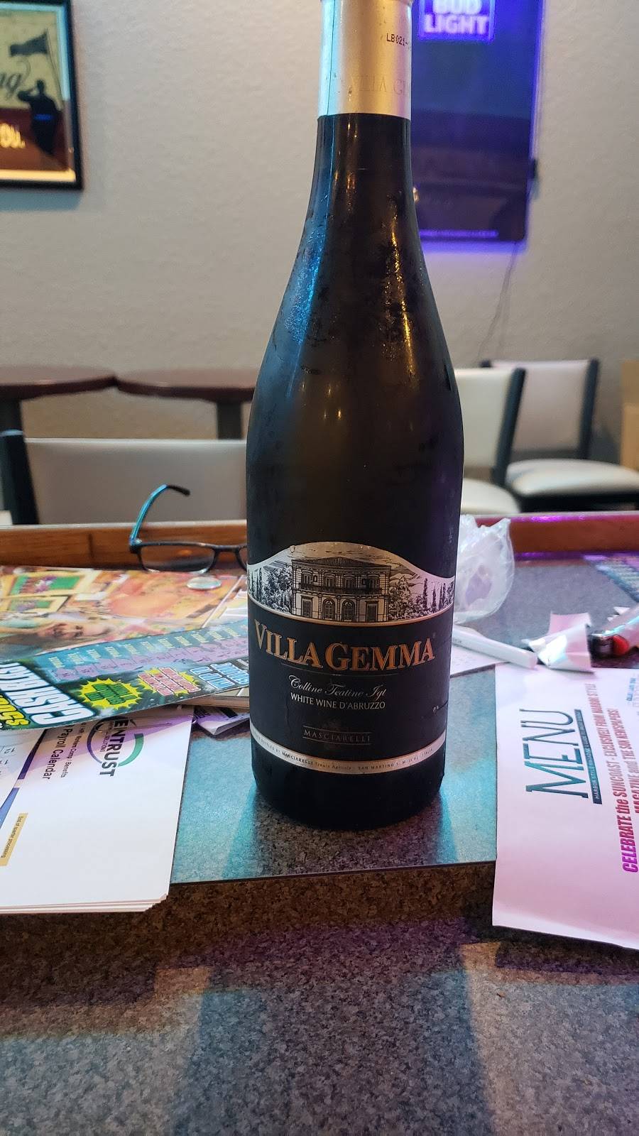 Johnny’s Bar & Grill | restaurant | 8501 Placida Rd, Placida, FL 33946, USA | 9418281785 OR +1 941-828-1785