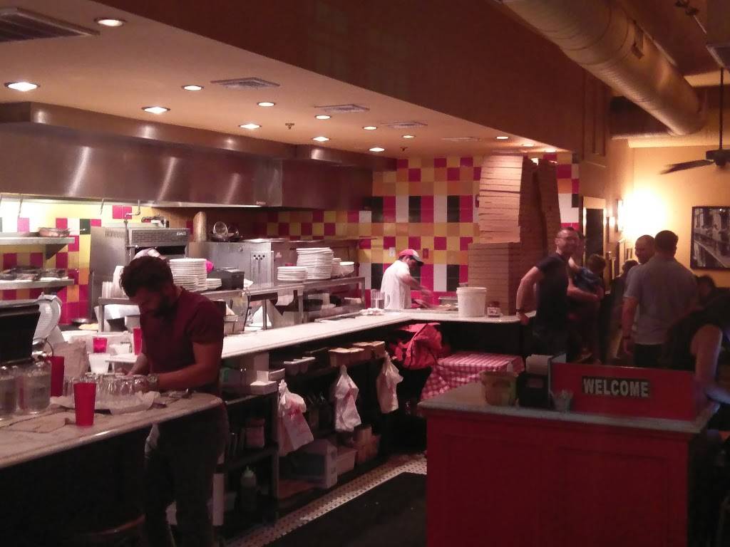 Johnny Pepperoni | restaurant | 4323, 219 11th St, Hoboken, NJ 07030, USA | 2018501533 OR +1 201-850-1533