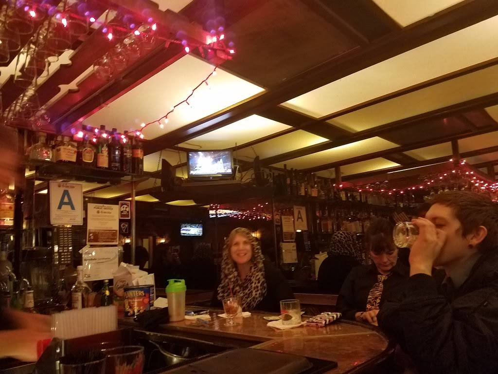 Gary Brics Ramp | restaurant | 7730 N Hollywood Way, Burbank, CA 91505, USA | 8187686499 OR +1 818-768-6499