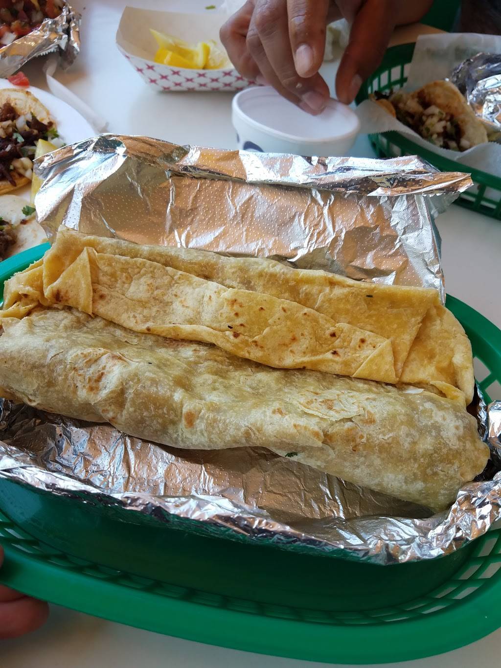 Taqueria El Tapatio | restaurant | 421 S Ventura Rd # 10, Oxnard, CA 93030, USA | 8053822376 OR +1 805-382-2376