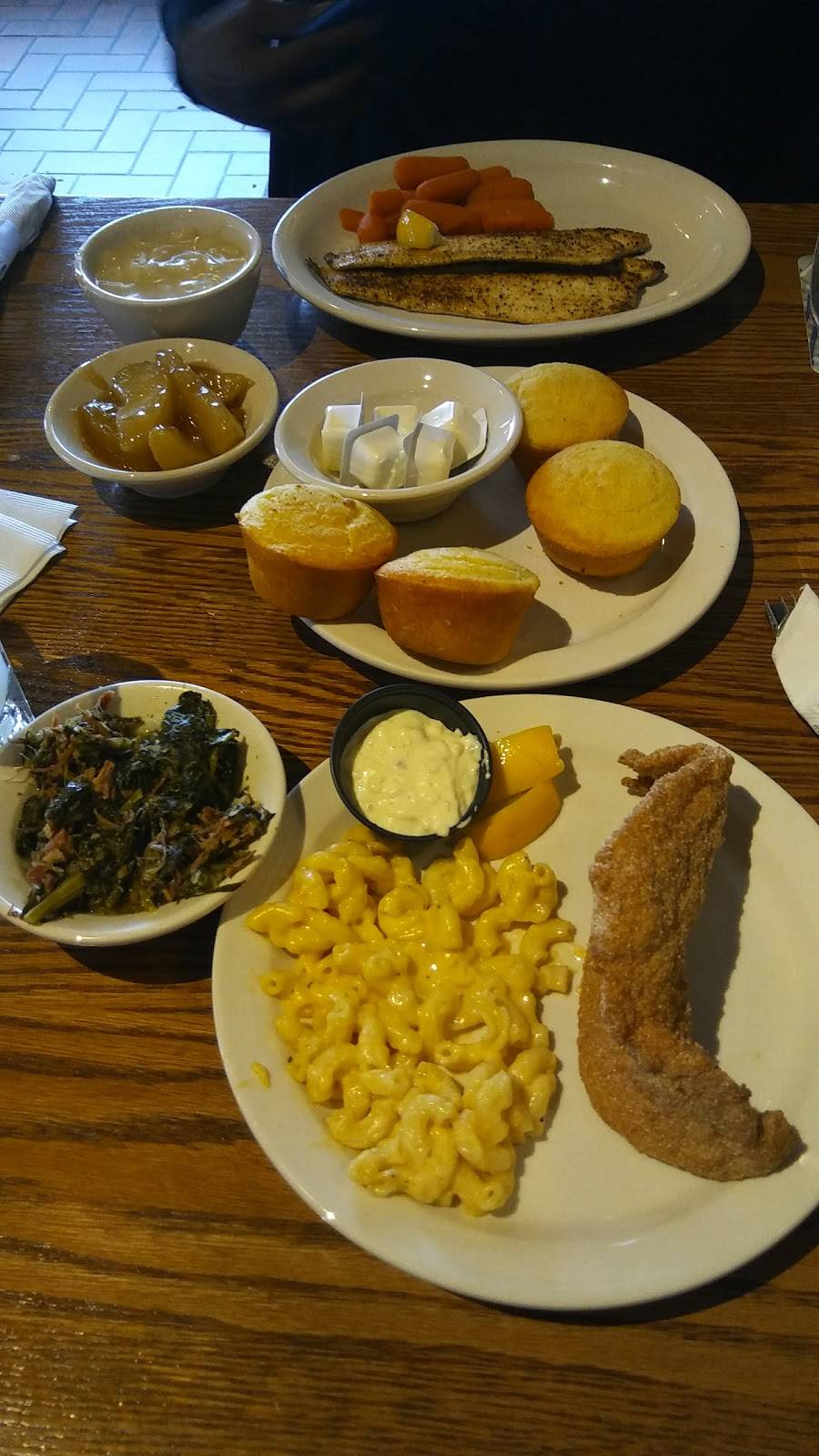 Cracker Barrel Old Country Store | restaurant | 5100 Tiedeman Rd, Brooklyn, OH 44144, USA | 2168981822 OR +1 216-898-1822