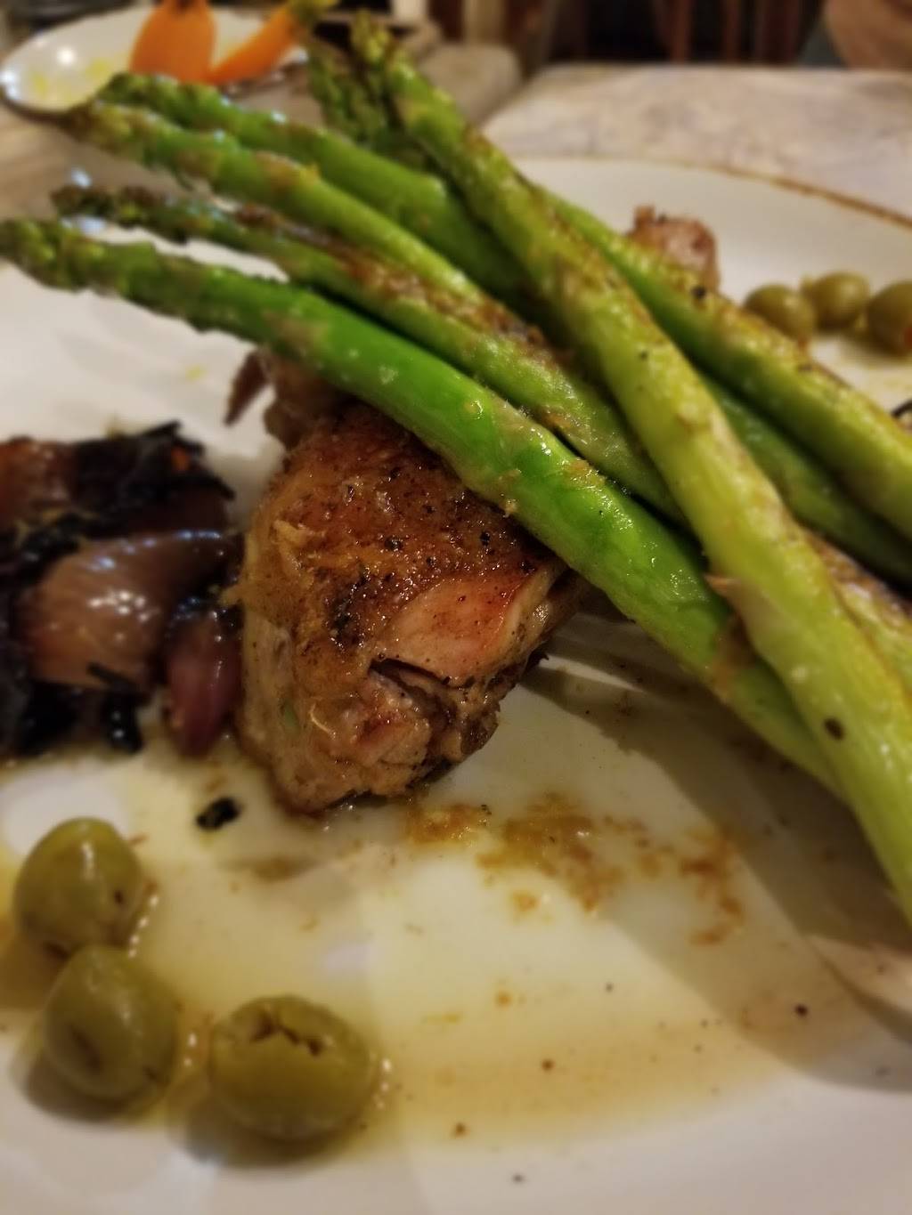 Jardin | restaurant | 555 Funston Pl, San Antonio, TX 78209, USA | 2103385100 OR +1 210-338-5100