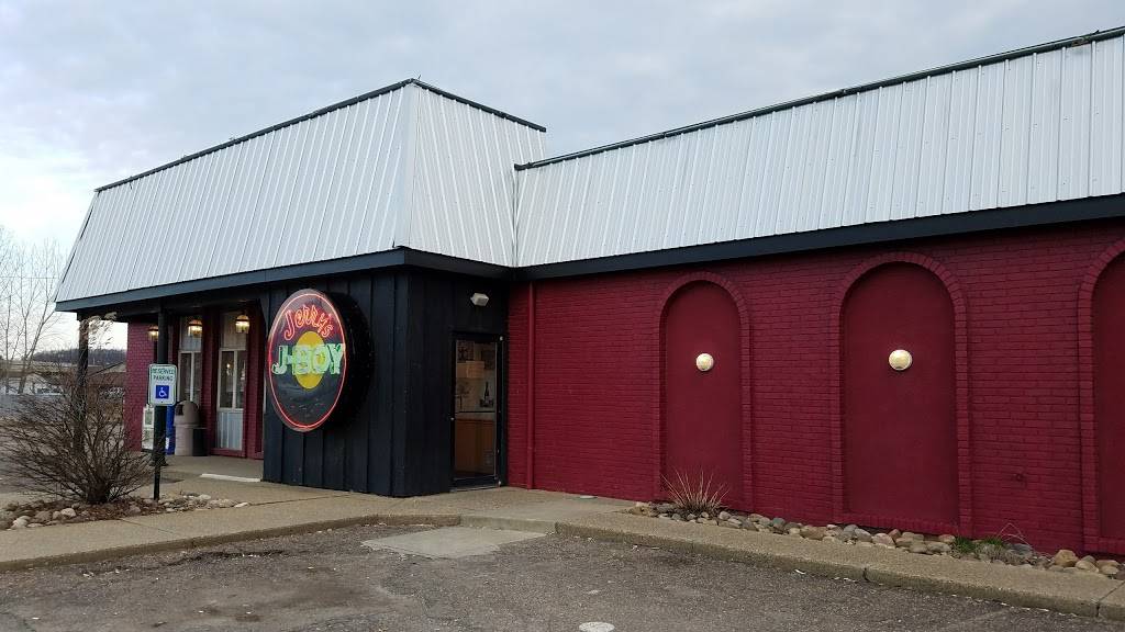 Jerrys Great American Restaurant | restaurant | 103 W McCauley Dr, Uhrichsville, OH 44683, USA | 7409220092 OR +1 740-922-0092