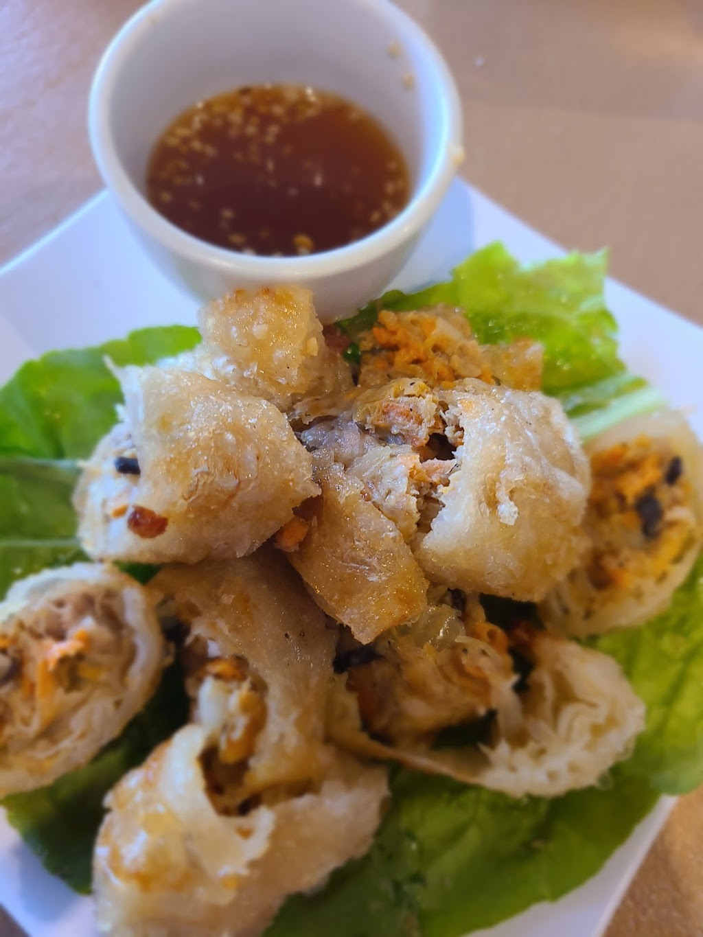 Manolas Thai & Vietnamese Cuisine | restaurant | 7212 Blanco Rd, San Antonio, TX 78216, USA | 2103489071 OR +1 210-348-9071