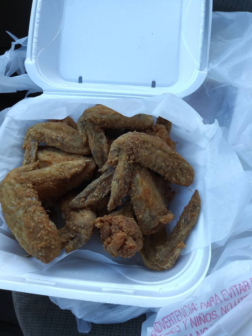 Blue Seas Fish Market | restaurant | 1140 Eight Mile Rd, Ferndale, MI 48220, USA | 2484143400 OR +1 248-414-3400