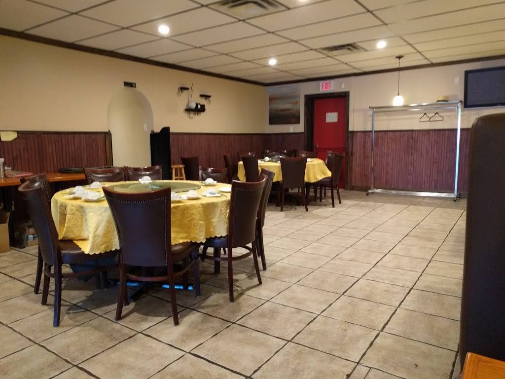 渥京大排挡 Small street Restaurant | restaurant | 1792 Bank St, Ottawa, ON K1V 7Y6, Canada | 6135213369 OR +1 613-521-3369