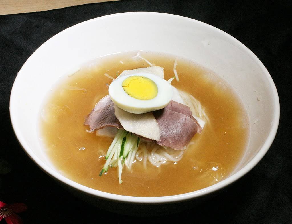 younggoo Naju Oxtail Soup | restaurant | 301 S Western Ave #104, Los Angeles, CA 90020, USA | 2139085269 OR +1 213-908-5269