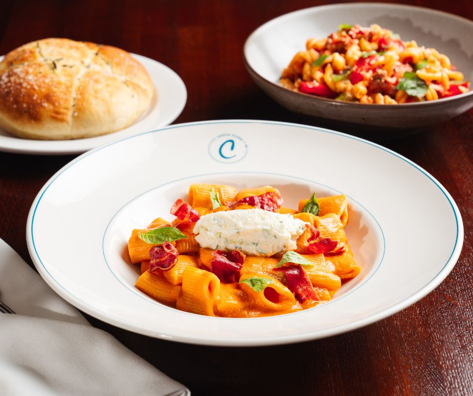 Catalina Kitchen + Bar | restaurant | 1942 E 7th St #106, Charlotte, NC 28204, USA | 9802886300 OR +1 980-288-6300