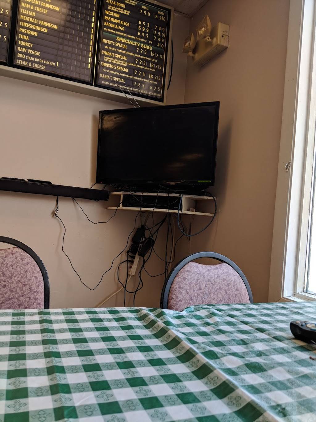 Sals & Mals Pizzeria | meal takeaway | 8 Wall St, Foxborough, MA 02035, USA | 5085430336 OR +1 508-543-0336