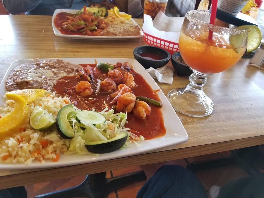 Lupians Mexican Food | restaurant | 802 W 16th St, Merced, CA 95340, USA | 2097261656 OR +1 209-726-1656