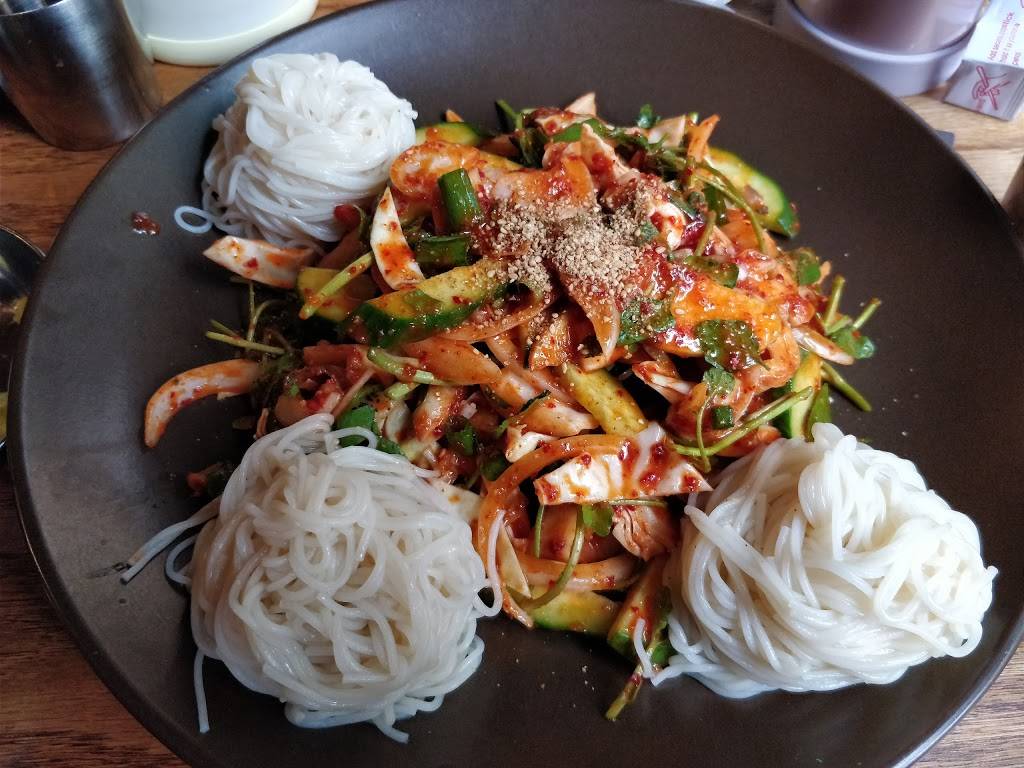 Daldongnae Korean BBQ | restaurant | 6034 Yonge St, North York, ON M2M 3W5, Canada | 4162266034 OR +1 416-226-6034