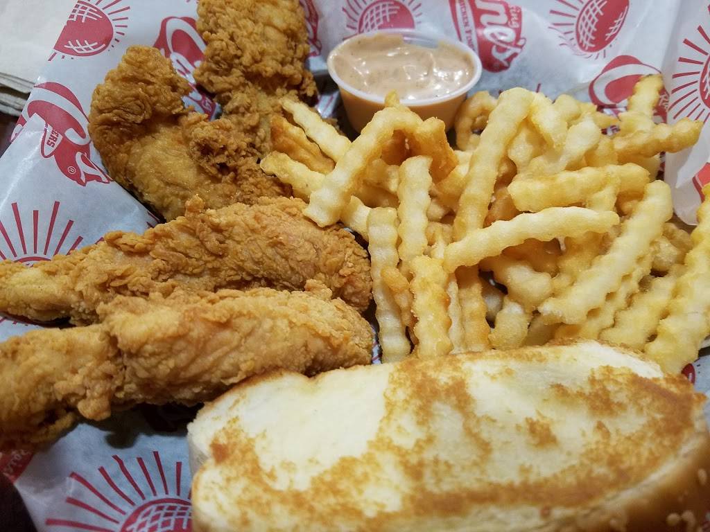 Raising Canes Chicken Fingers | meal takeaway | 1046 Kings Hwy, Shreveport, LA 71104, USA | 3186731112 OR +1 318-673-1112