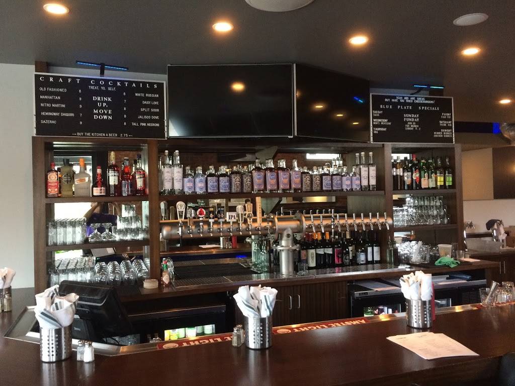 Nighthawks Diner & Bar | restaurant | 3753 Nicollet Ave, Minneapolis, MN 55409, USA | 6122488111 OR +1 612-248-8111