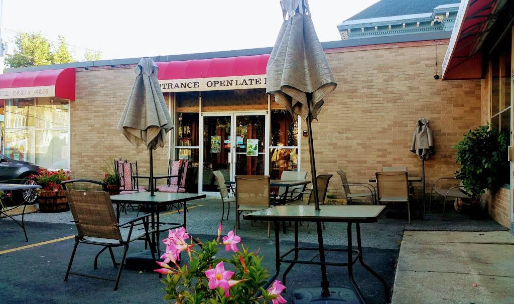 AL-Mall’s Resturant | restaurant | 91 Rolfe Square, Cranston, RI 02910, USA | 4014611515 OR +1 401-461-1515