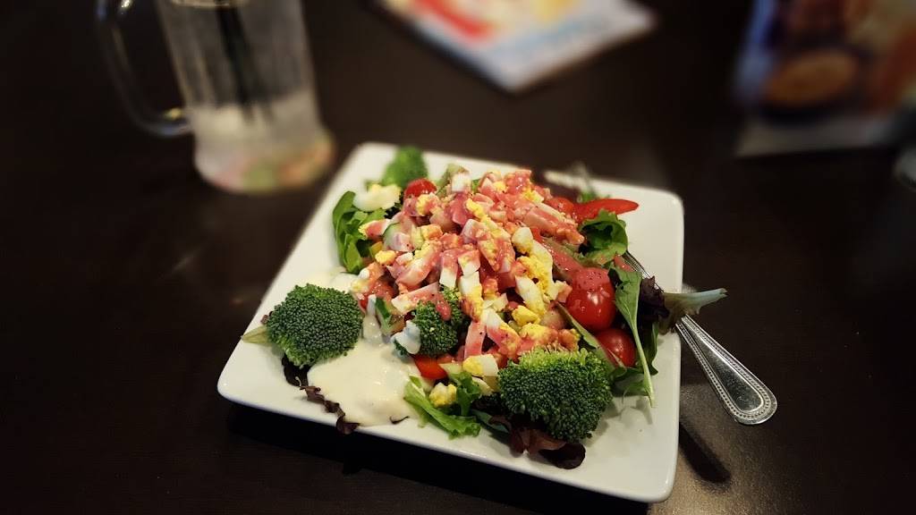 Ruby Tuesday | restaurant | 5880 Leesburg Pike, Falls Church, VA 22041, USA | 7038206602 OR +1 703-820-6602