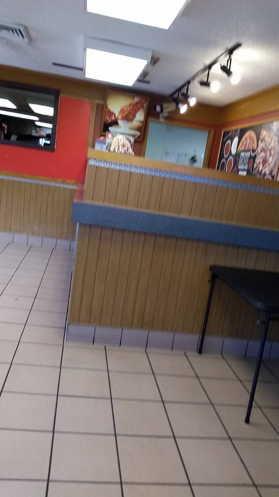 Pizza Hut | restaurant | 3089 E Main St, Columbus, OH 43209, USA | 6142372441 OR +1 614-237-2441