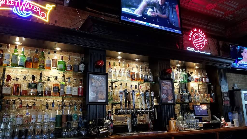 Old Towne Pub & Eatery | restaurant | 201 W State St, Geneva, IL 60134, USA | 6302327962 OR +1 630-232-7962