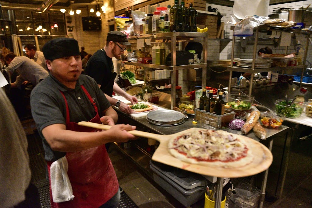 Knead Great Pizza | restaurant | 2101 W North Ave, Chicago, IL 60647, USA | 7739746004 OR +1 773-974-6004