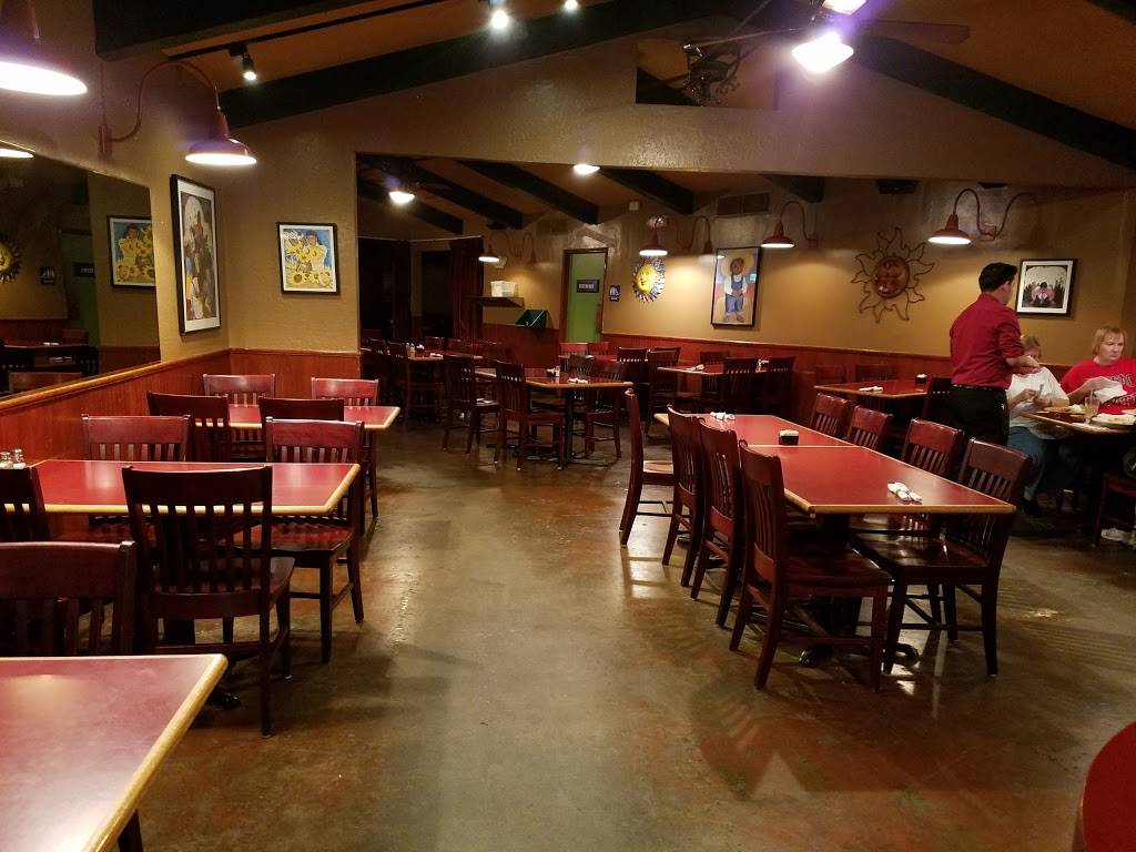 Bobby Salazars Mexican Restaurant | restaurant | South of Shields & Manchester Mall, 2839 N Blackstone Ave, Fresno, CA 93704, USA | 5592271686 OR +1 559-227-1686