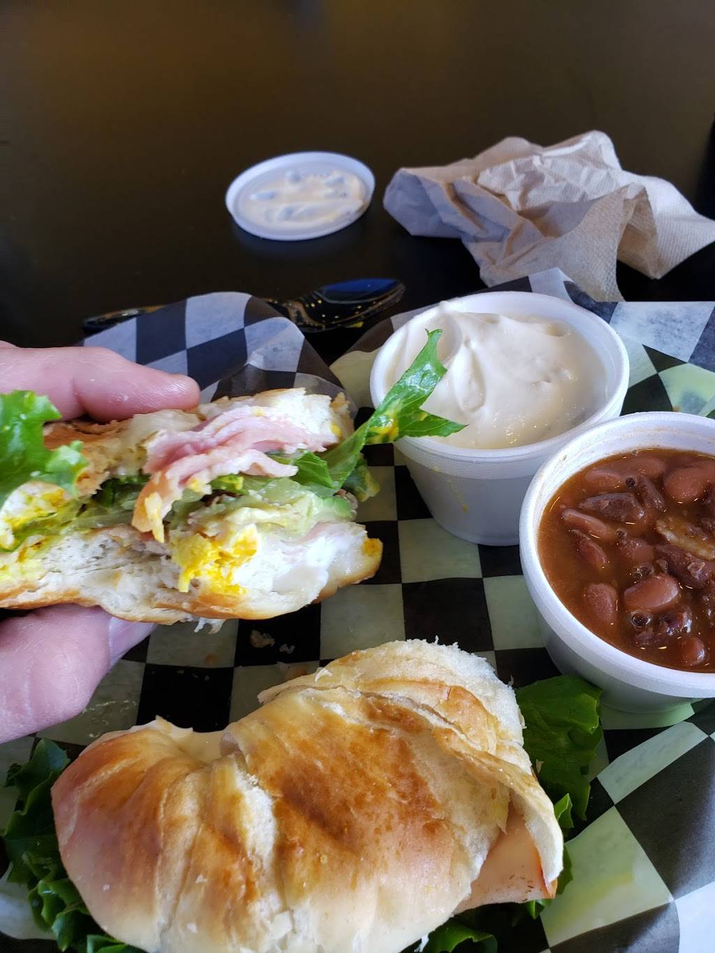 Honey Bee Ham | restaurant | 116 East, I-20 #100, Weatherford, TX 76087, USA | 8175981663 OR +1 817-598-1663