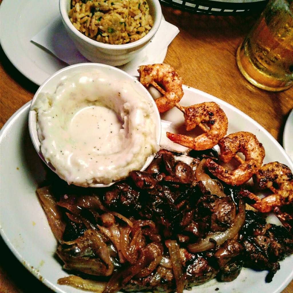 Texas Roadhouse | restaurant | 3811 Long Prairie Rd, Flower Mound, TX 75028, USA | 9726917800 OR +1 972-691-7800