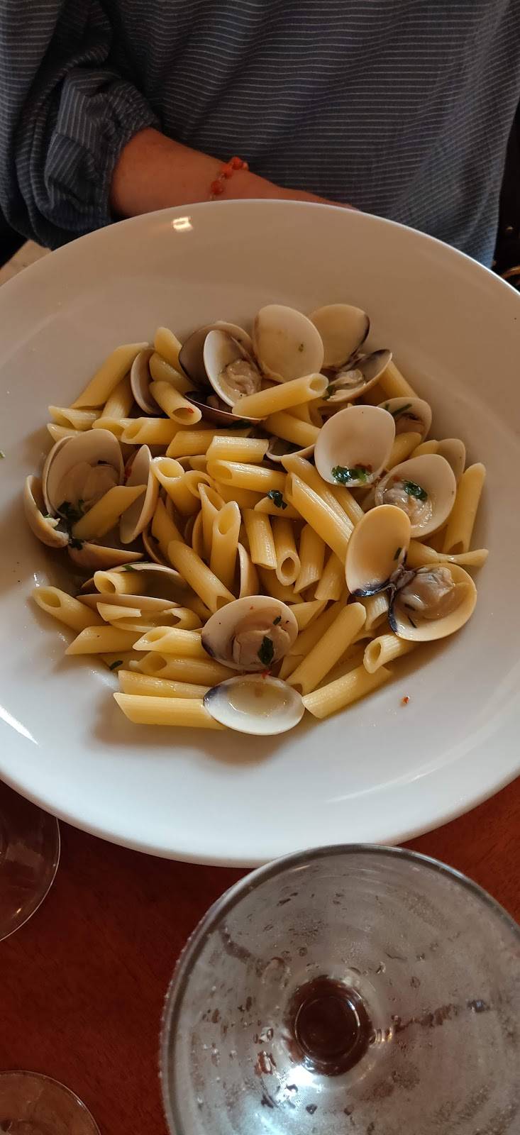 Trattoria La Vigna | restaurant | 412 20th St, Galveston, TX 77550, USA | 4094974927 OR +1 409-497-4927